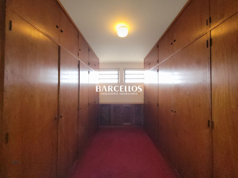 Casa com 4 quartos, 4 banheiros e 500m² à venda no bairro Boa Vista, Porto Alegre