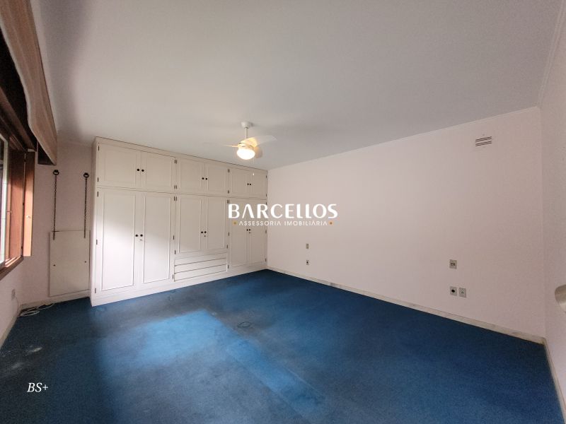 Casa com 4 quartos, 4 banheiros e 500m² à venda no bairro Boa Vista, Porto Alegre