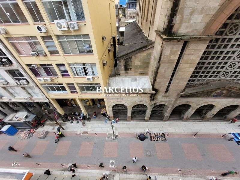 Sala com 2 quartos e 89m² à venda no bairro Centro, Porto Alegre