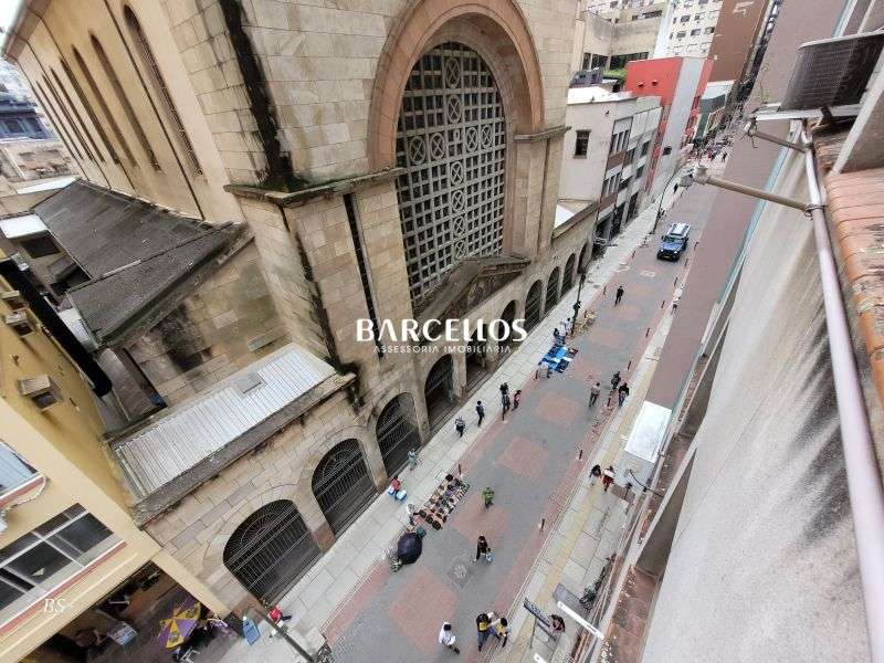 Sala com 2 quartos e 89m² à venda no bairro Centro, Porto Alegre