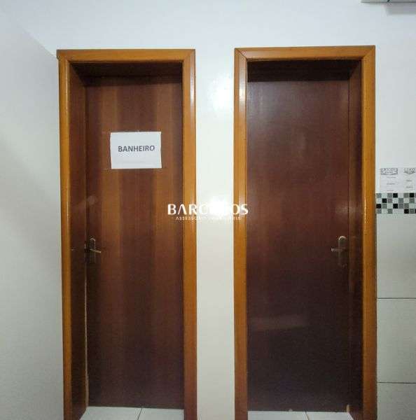 Sala com 2 quartos e 89m² à venda no bairro Centro, Porto Alegre