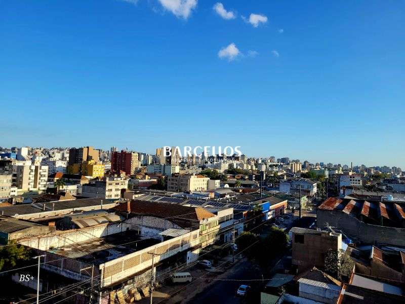 Sala com 3 banheiros e 129m² à venda no bairro Floresta, Porto Alegre