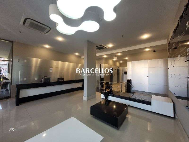 Sala com 3 banheiros e 129m² à venda no bairro Floresta, Porto Alegre
