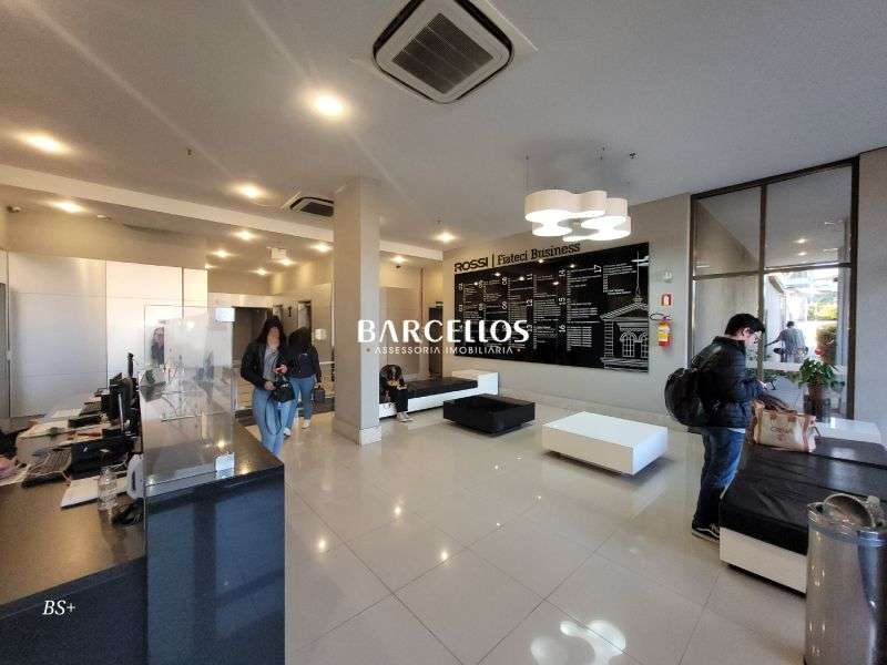 Sala com 3 banheiros e 129m² à venda no bairro Floresta, Porto Alegre