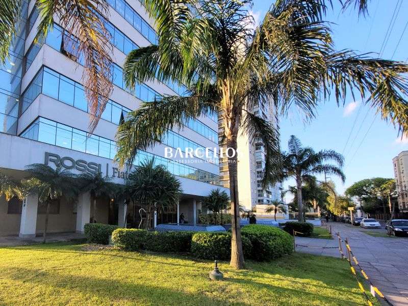 Sala com 3 banheiros e 129m² à venda no bairro Floresta, Porto Alegre