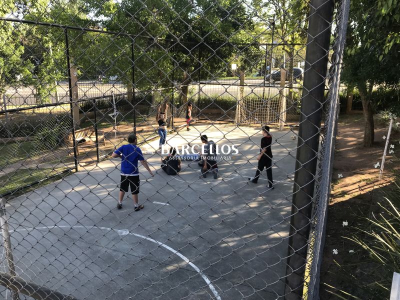 Casa com 4 quartos, 4 banheiros e 230m² à venda no bairro Pedra Redonda, Porto Alegre