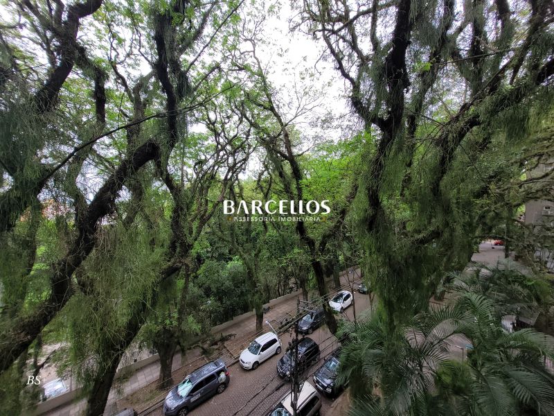 Sala com 1 banheiro e 56m² à venda no bairro Floresta, Porto Alegre
