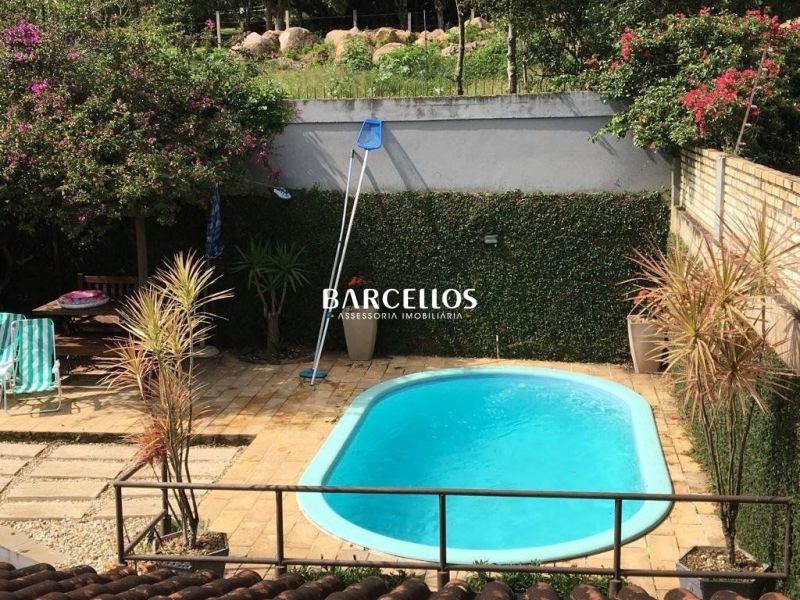 Apto com 3 quartos, 2 banheiros e 195m² à venda no bairro Teresopolis, Porto Alegre