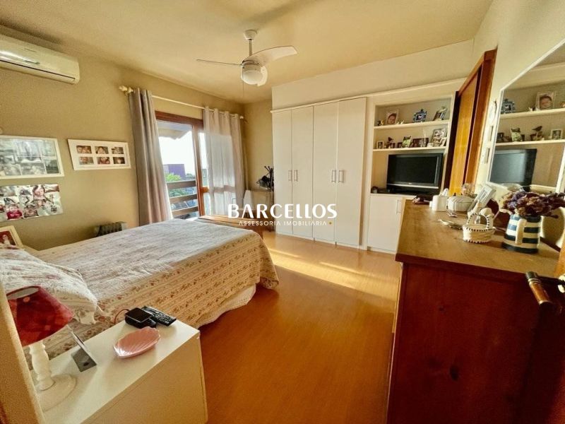 Apto com 3 quartos, 2 banheiros e 195m² à venda no bairro Teresopolis, Porto Alegre