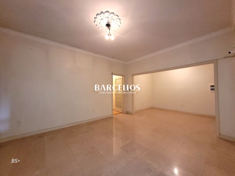 Apto com 3 quartos, 2 banheiros e 137m² à venda no bairro Centro, Porto Alegre