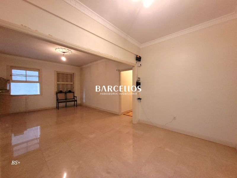 Apto com 3 quartos, 2 banheiros e 137m² à venda no bairro Centro, Porto Alegre