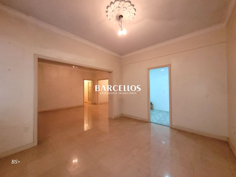 Apto com 3 quartos, 2 banheiros e 137m² à venda no bairro Centro, Porto Alegre