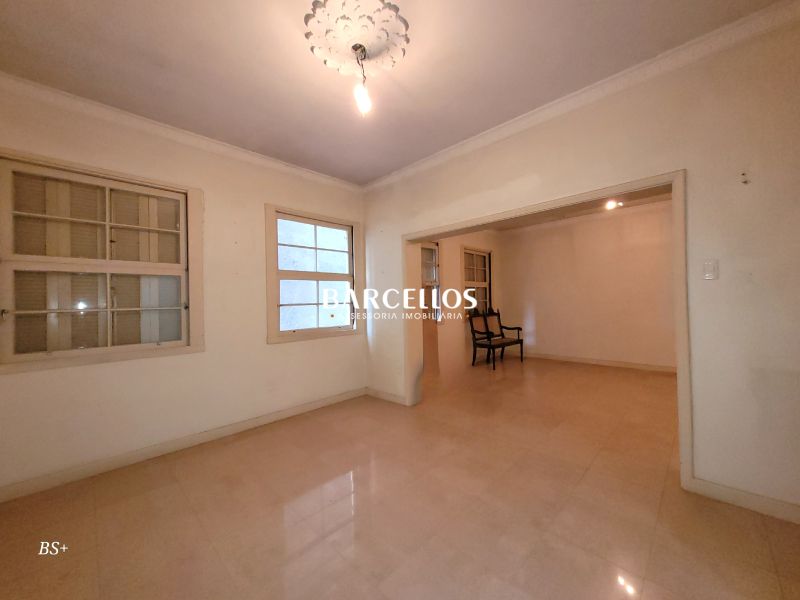 Apto com 3 quartos, 2 banheiros e 137m² à venda no bairro Centro, Porto Alegre