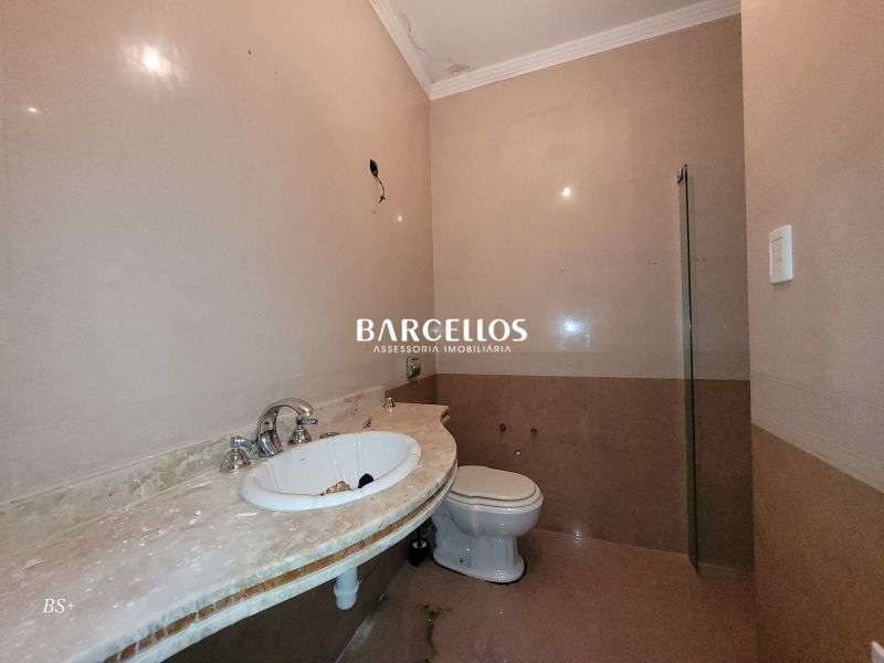 Apto com 3 quartos, 2 banheiros e 137m² à venda no bairro Centro, Porto Alegre