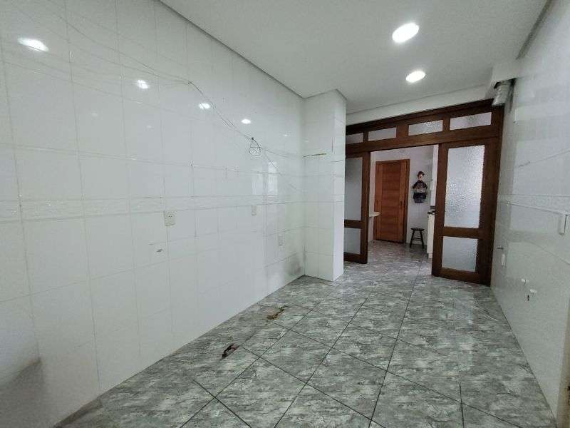 Apto com 3 quartos, 2 banheiros e 137m² à venda no bairro Centro, Porto Alegre