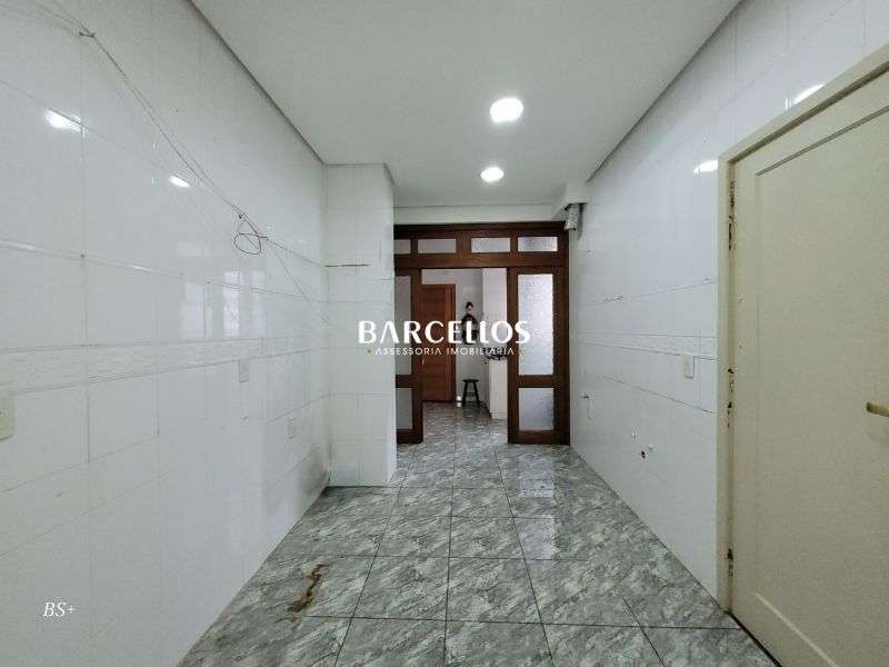 Apto com 3 quartos, 2 banheiros e 137m² à venda no bairro Centro, Porto Alegre
