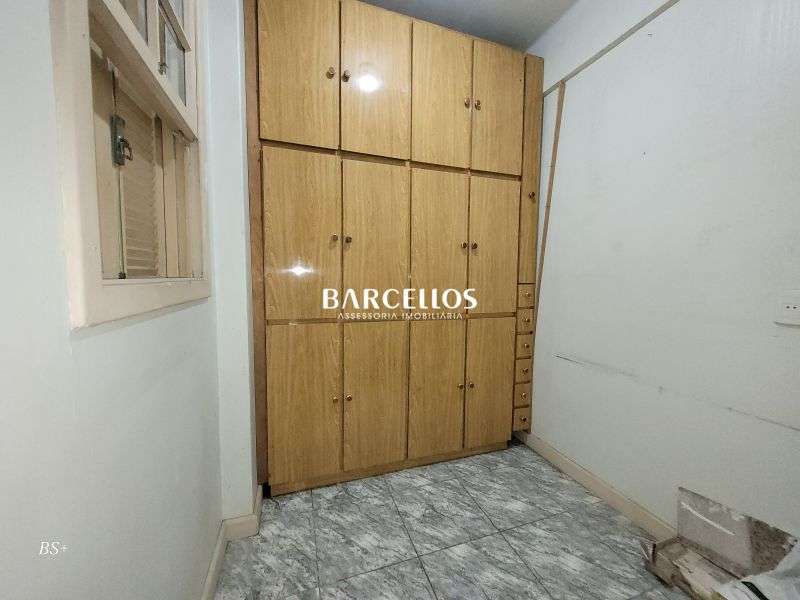 Apto com 3 quartos, 2 banheiros e 137m² à venda no bairro Centro, Porto Alegre