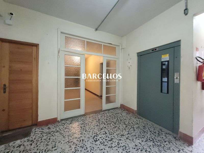 Apto com 3 quartos, 2 banheiros e 137m² à venda no bairro Centro, Porto Alegre