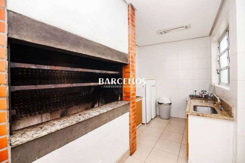 Apto com 3 quartos, 2 banheiros e 137m² à venda no bairro Centro, Porto Alegre