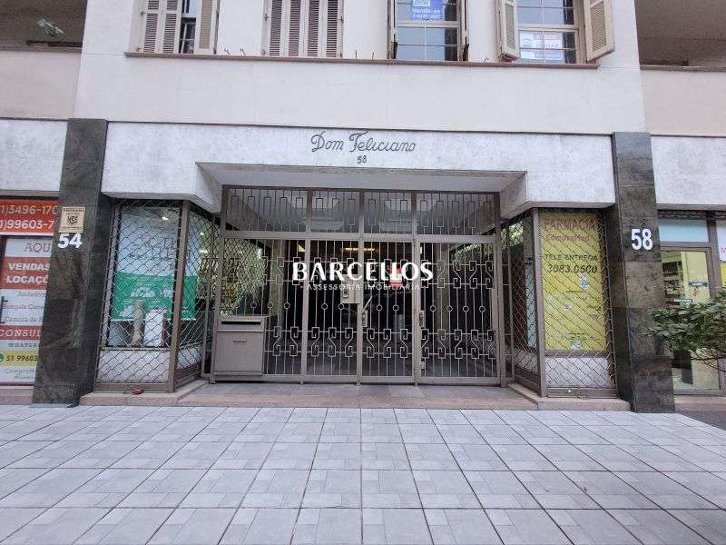 Apto com 3 quartos, 2 banheiros e 137m² à venda no bairro Centro, Porto Alegre