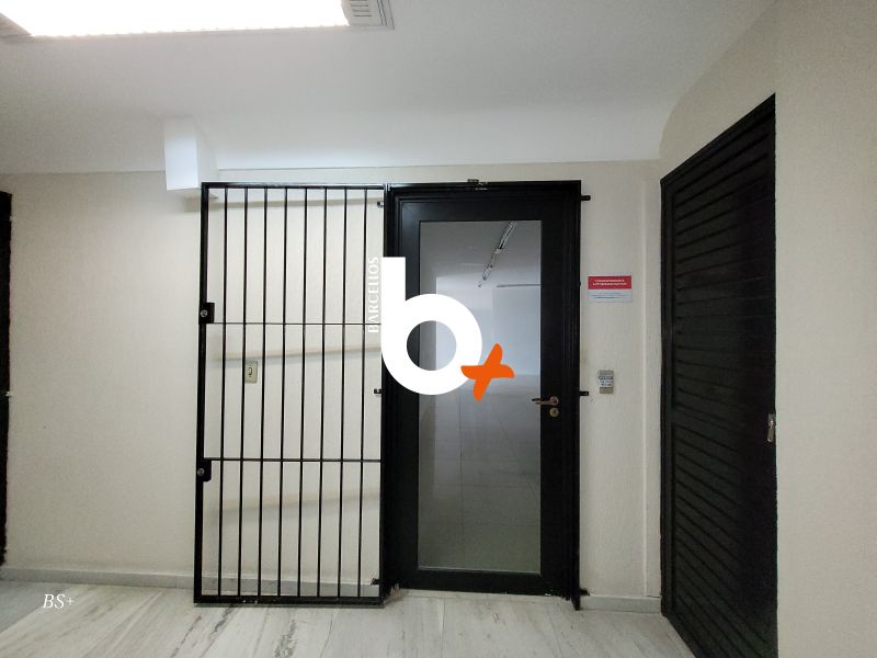 Conjunto com 1 banheiro e 55m² à venda no bairro Centro, Porto Alegre