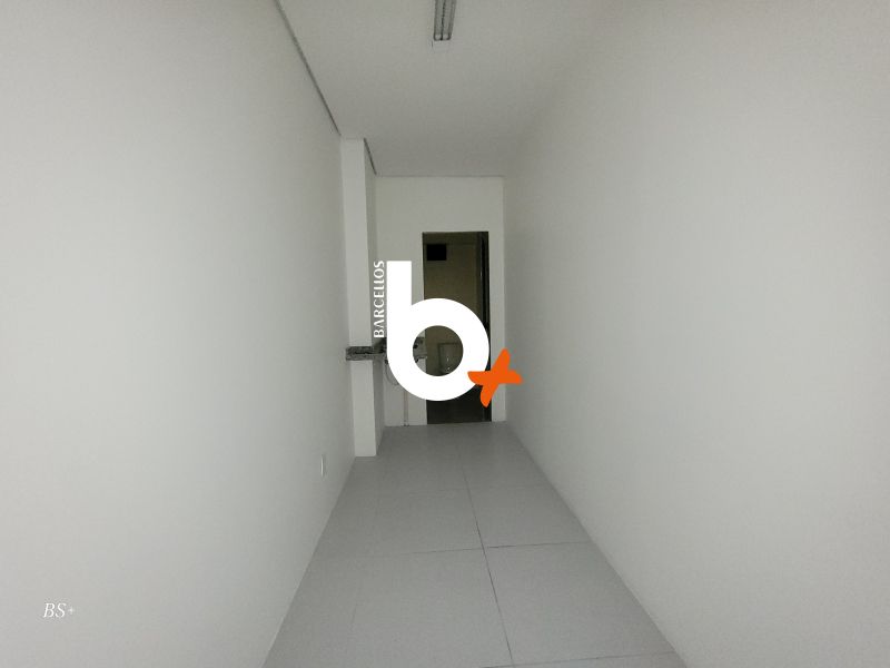 Conjunto com 1 banheiro e 52m² à venda no bairro Centro, Porto Alegre