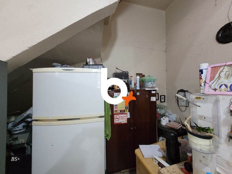 Loja com 1 banheiro e 98m² à venda no bairro Farroupilha, Porto Alegre