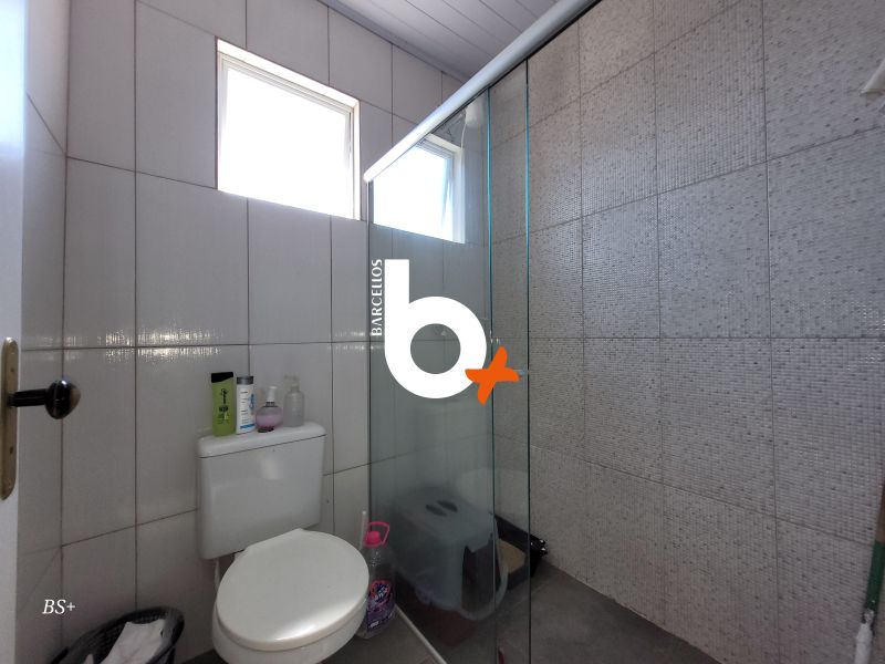 Casa com 5 quartos, 4 banheiros e 255m² à venda no bairro Protasio Alves, Porto Alegre