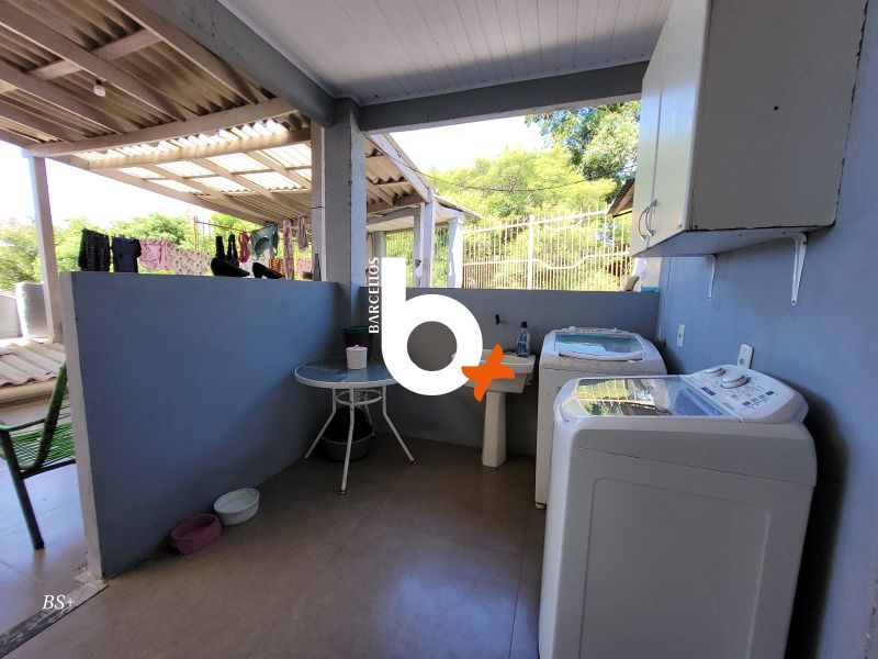 Casa com 5 quartos, 4 banheiros e 255m² à venda no bairro Protasio Alves, Porto Alegre