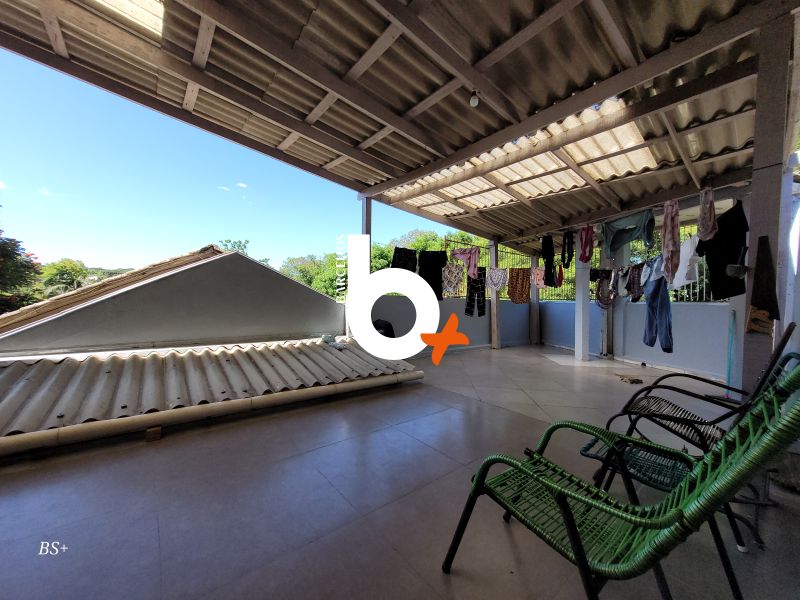 Casa com 5 quartos, 4 banheiros e 255m² à venda no bairro Protasio Alves, Porto Alegre