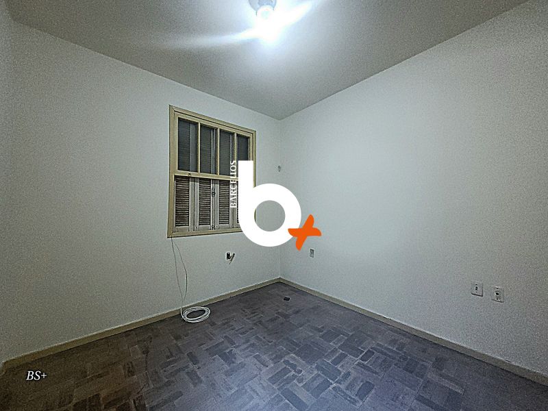 Apto com 2 quartos, 2 banheiros e 67m² à venda no bairro Centro, Porto Alegre