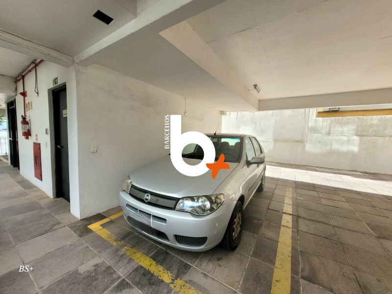 Sala com 2 banheiros e 75m² à venda no bairro Sao Joao, Porto Alegre