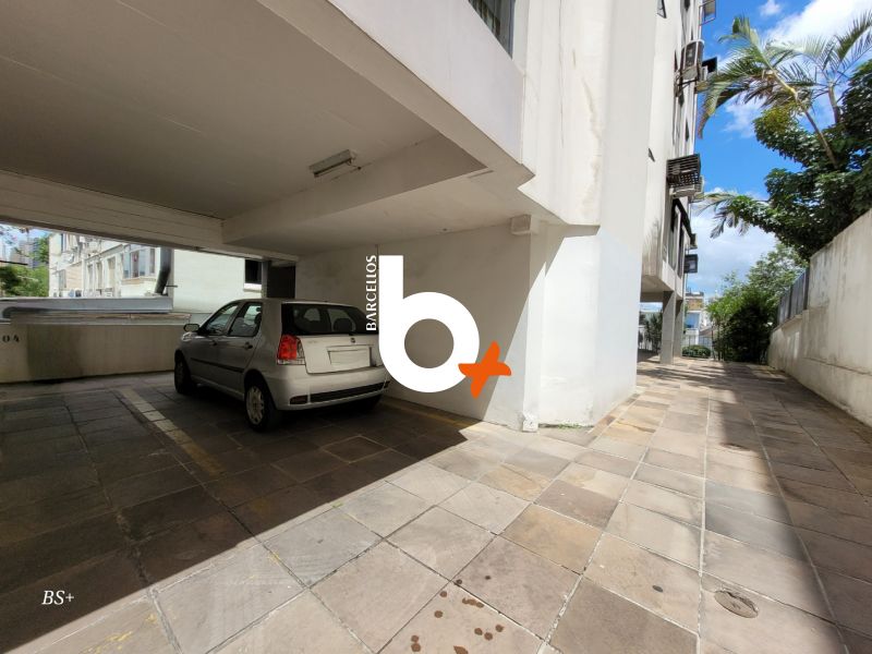 Sala com 2 banheiros e 75m² à venda no bairro Sao Joao, Porto Alegre