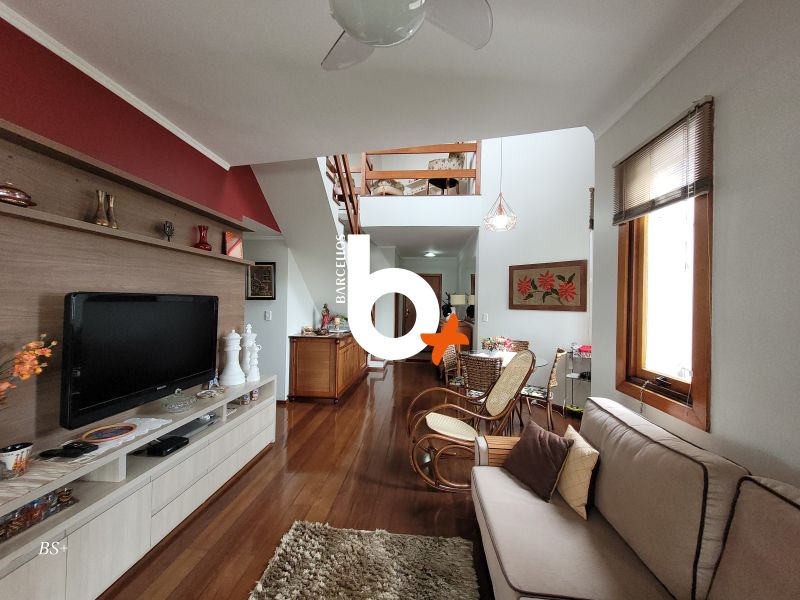 Cobertura com 3 quartos, 3 banheiros e 233m² à venda no bairro Tristeza, Porto Alegre
