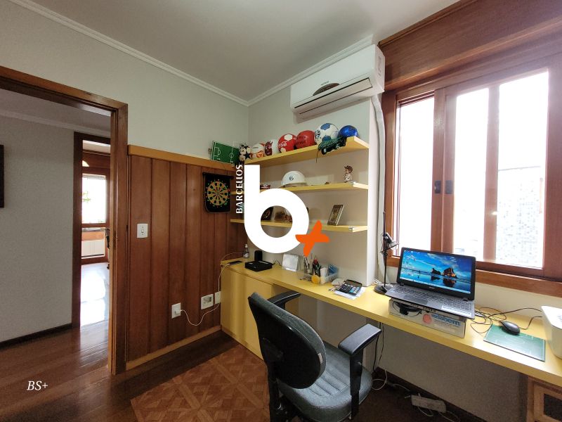 Cobertura com 3 quartos, 3 banheiros e 233m² à venda no bairro Tristeza, Porto Alegre