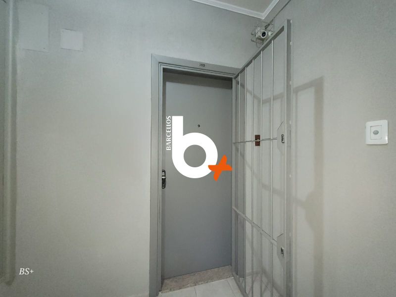 Sala com 1 banheiro e 50m² à venda no bairro Centro, Porto Alegre
