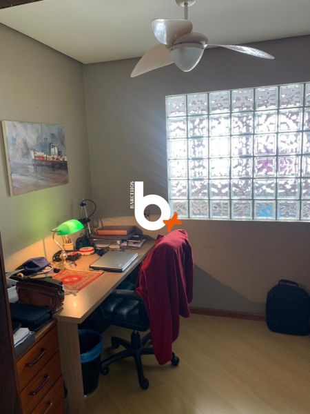 Cobertura com 3 quartos, 4 banheiros e 297m² à venda no bairro Higienopolis, Porto Alegre