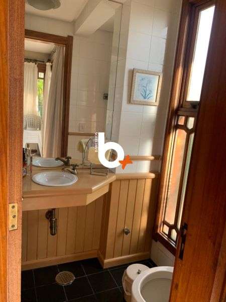 Cobertura com 3 quartos, 4 banheiros e 297m² à venda no bairro Higienopolis, Porto Alegre