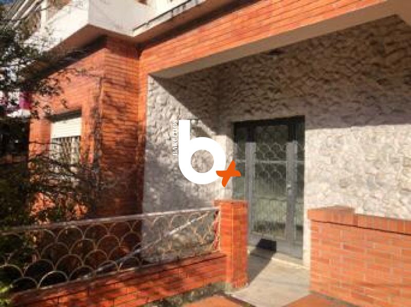 Casa com 4 quartos, 4 banheiros e 335m² à venda no bairro Moinhos de Vento, Porto Alegre