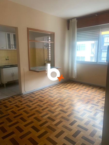 Apto com 1 quarto, 1 banheiro e 40m² à venda no bairro Centro, Porto Alegre