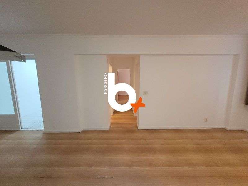 Apto com 2 quartos, 2 banheiros e 100m² à venda no bairro Independencia, Porto Alegre