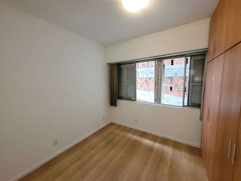 Apto com 2 quartos, 2 banheiros e 100m² à venda no bairro Independencia, Porto Alegre