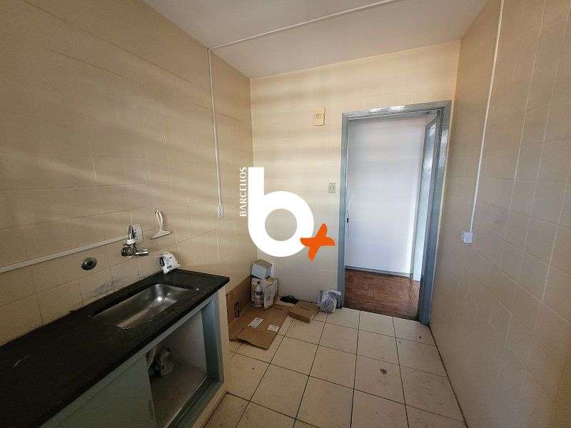 Apto com 1 quarto, 1 banheiro e 45m² à venda no bairro Centro, Porto Alegre