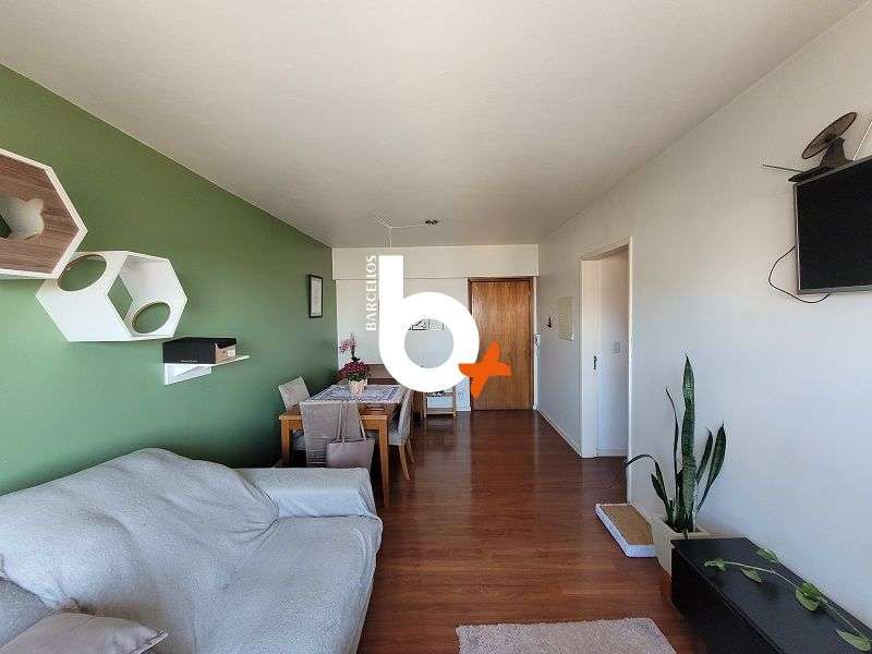Apto com 2 quartos, 1 banheiro e 68m² à venda no bairro Independencia, Porto Alegre