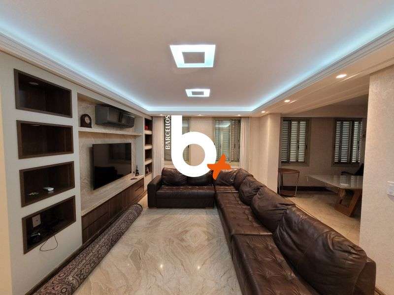 Apto com 3 quartos, 2 banheiros e 137m² à venda no bairro Centro, Porto Alegre