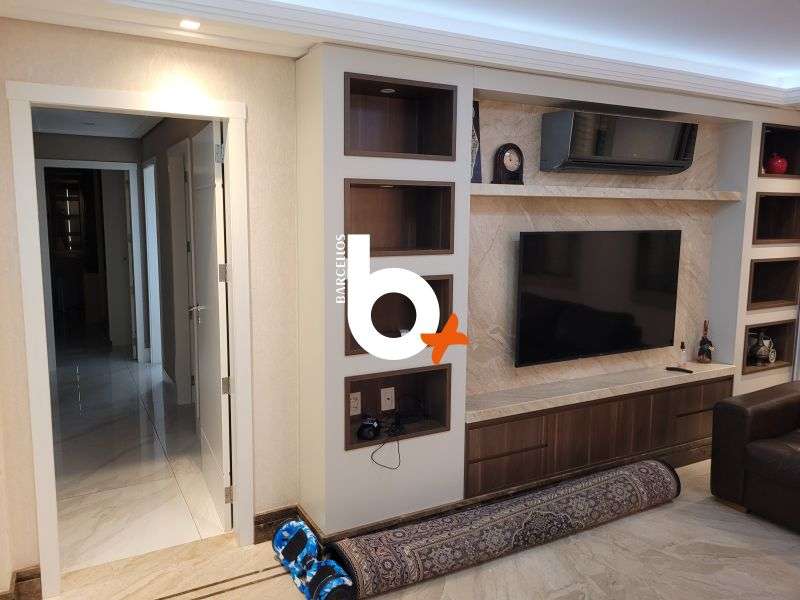 Apto com 3 quartos, 2 banheiros e 137m² à venda no bairro Centro, Porto Alegre