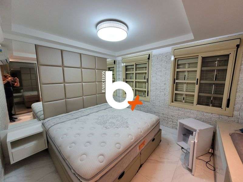 Apto com 3 quartos, 2 banheiros e 137m² à venda no bairro Centro, Porto Alegre