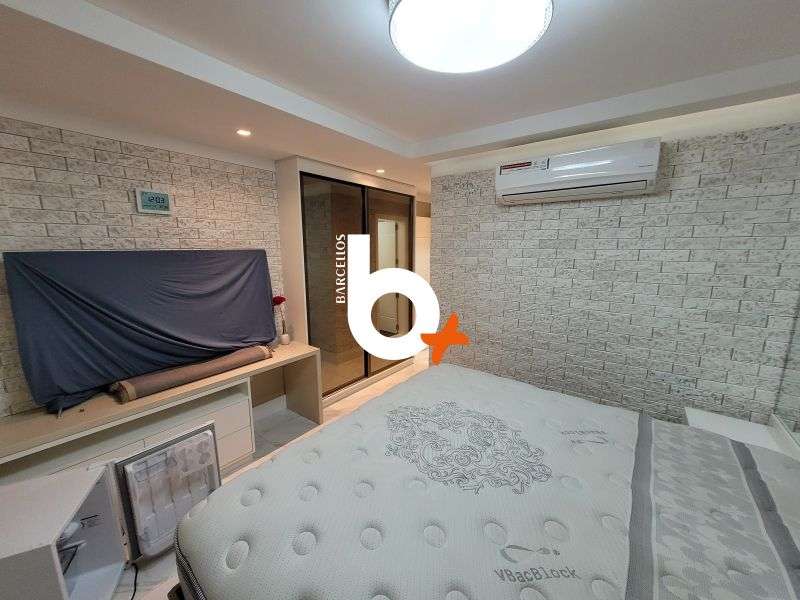 Apto com 3 quartos, 2 banheiros e 137m² à venda no bairro Centro, Porto Alegre