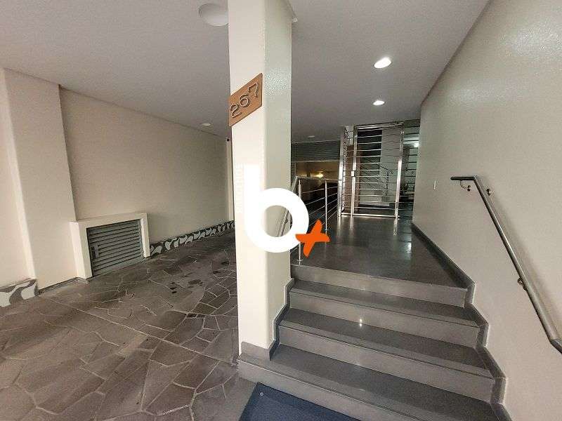 Apto com 1 quarto, 1 banheiro e 35m² à venda no bairro Centro, Porto Alegre
