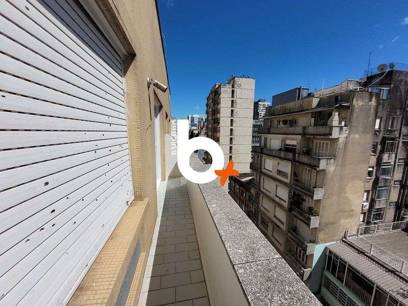 Apto com 1 quarto, 1 banheiro e 35m² à venda no bairro Centro, Porto Alegre